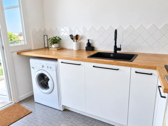 À LOUER – APPARTEMENT VIDE AVEC PLACE DE PARKING
