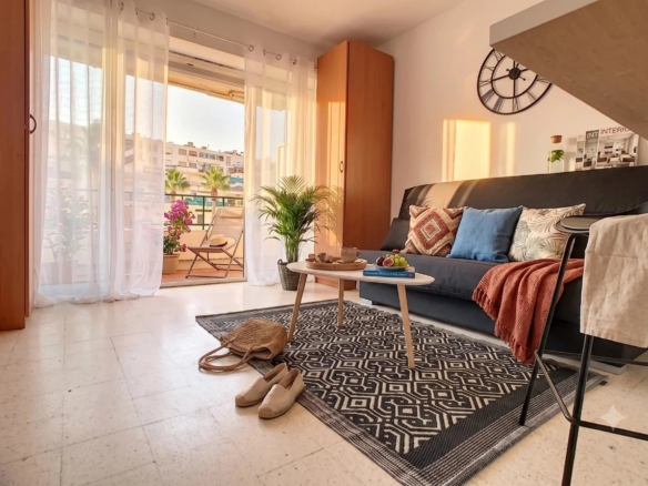 Studio with Terrace in Juan-les-Pins