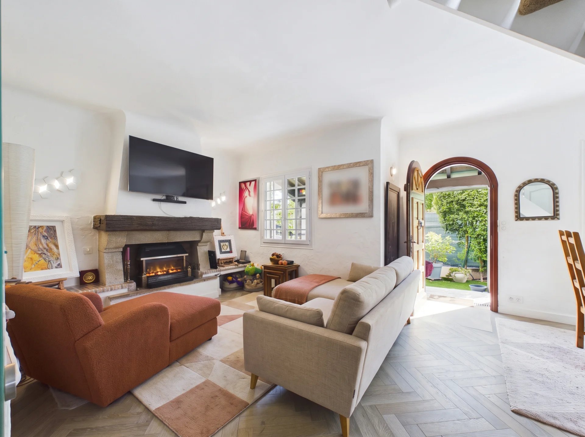 Maison de Charme 4 Pièces avec Dépendance, Jardin et Garage Emplacement d’exception au calme absolu