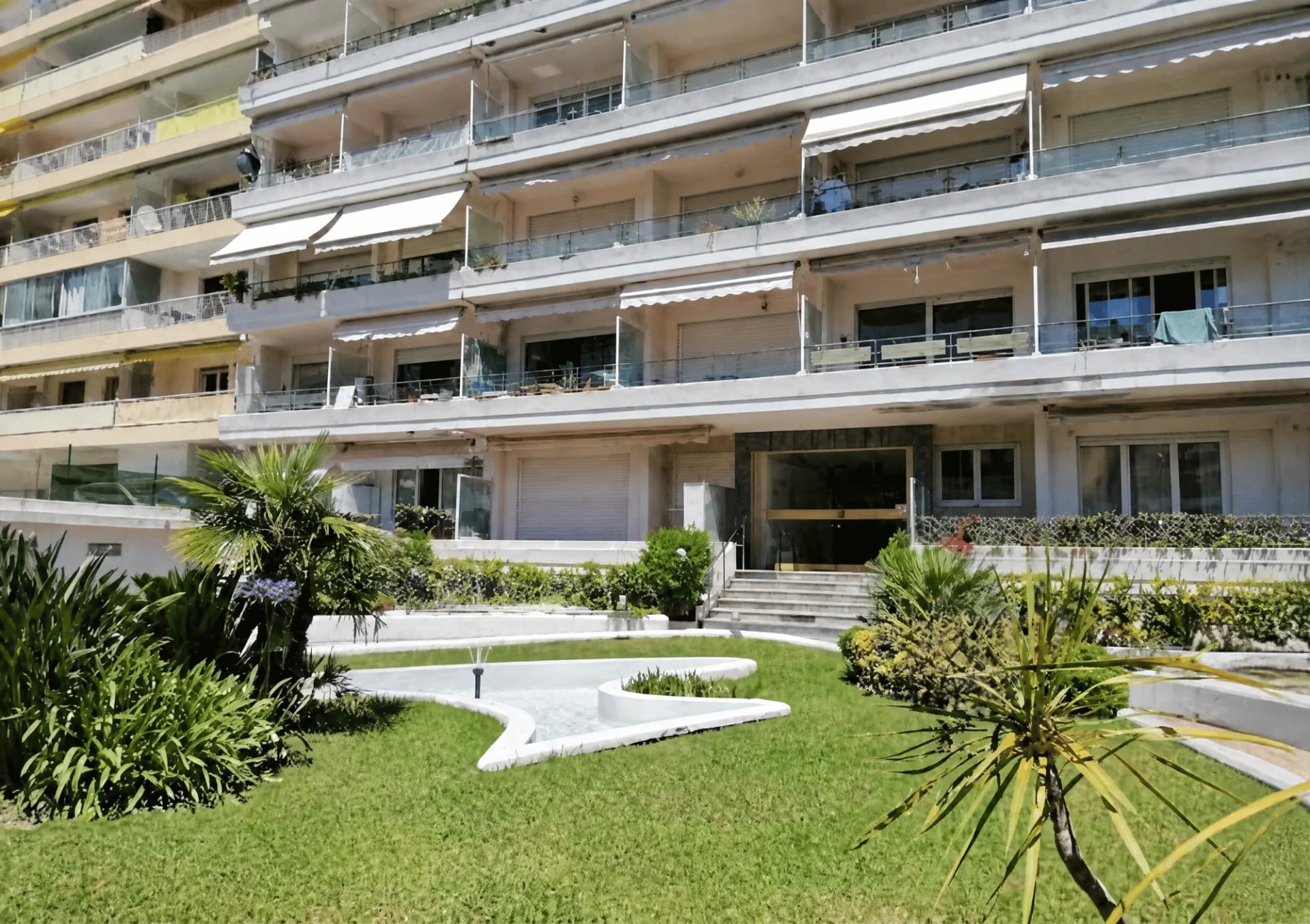 Appartement ensoleillé à 100m des plages - Tanit Immobilier